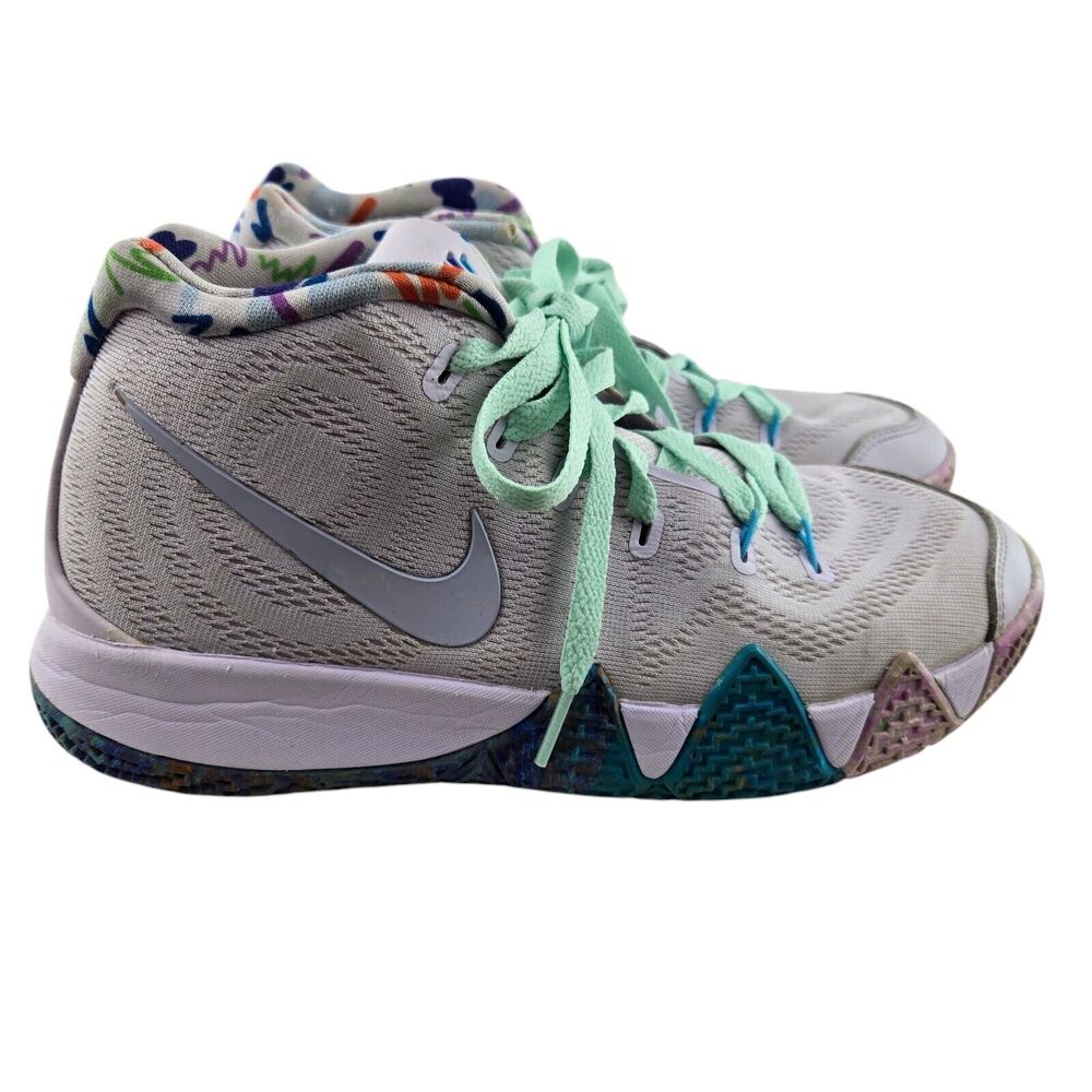 Nike Kyrie 4 GS 90's Basketball Sneakers Size 7 Y Youth White 2018 Muticolor